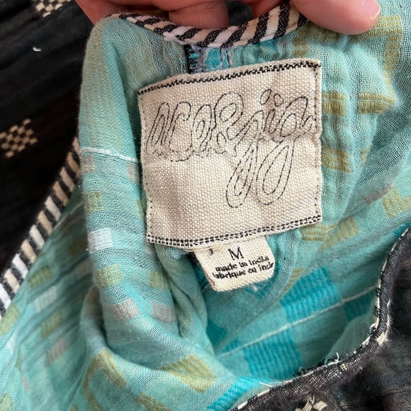 Ace&jig checkerdot onesie size medium. Super soft double gauze- has pockets - Picture 3 of 3